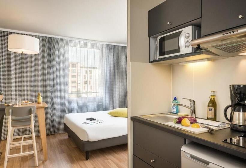 Студия Стандарт, Aparthotel Adagio Access Paris Massy Gare