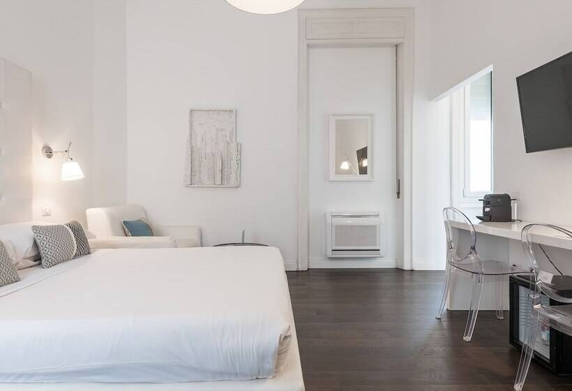 سوییت جونیور, Pley Cagliari Boutique Suites