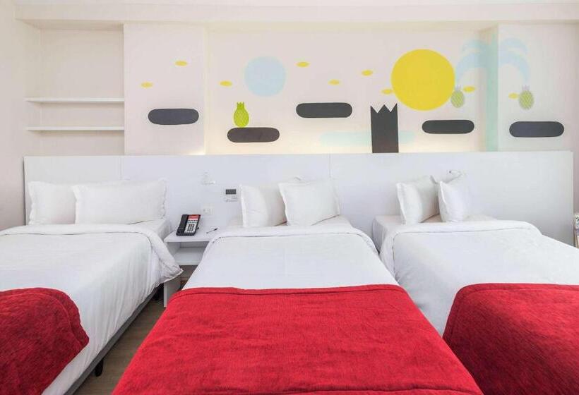 חדר סופריור לשלושה, Esuites Virgínia Luxemburgo