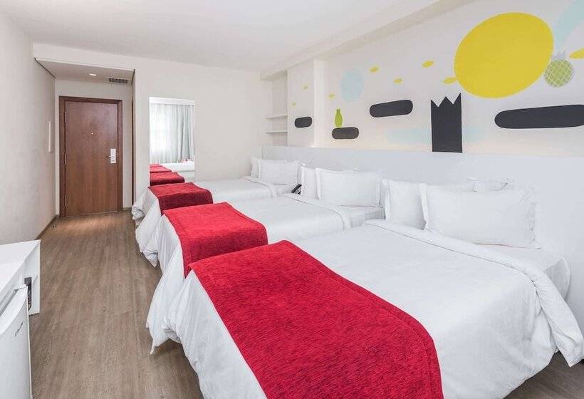 חדר סופריור לשלושה, Esuites Virgínia Luxemburgo