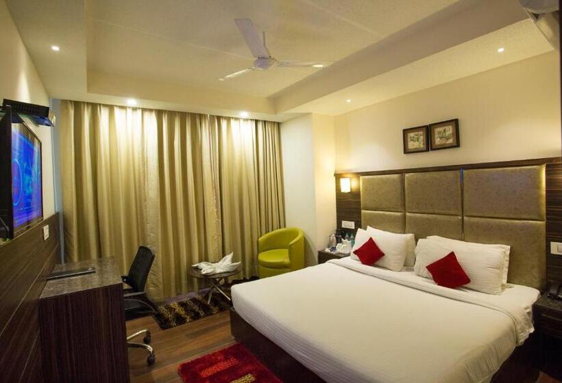 اتاق لوکس, Tulip Inn Zirakpur