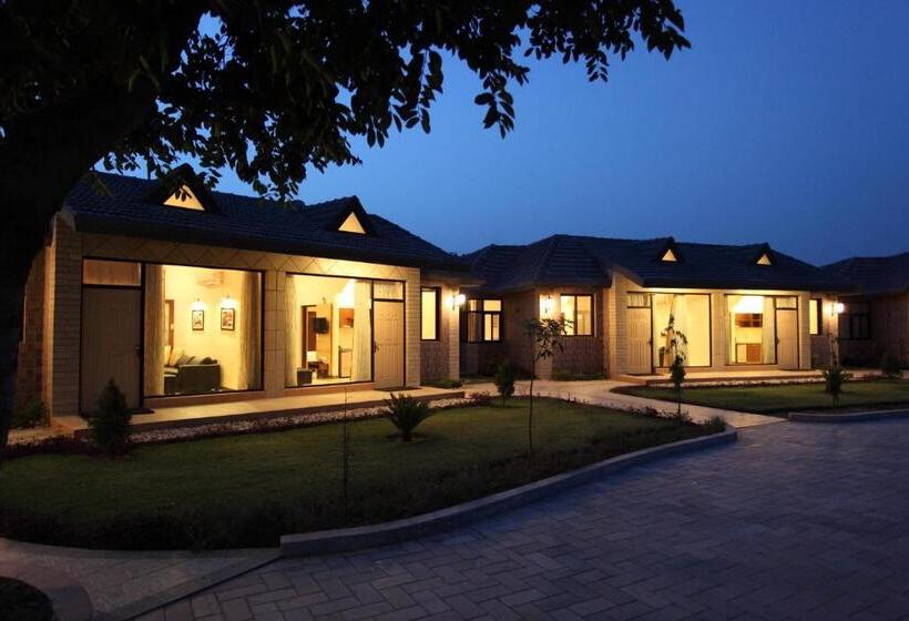 2间卧室的房子, Shri Radha Brij Vasundhara Resort & Spa