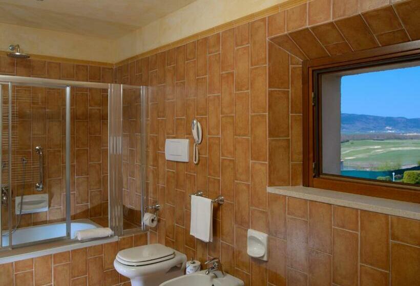 Номер Deluxe, La Bagnaia Golf Resort