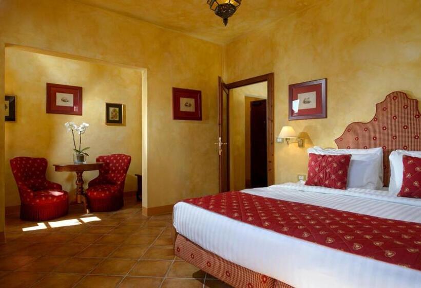Номер Deluxe Кровать Куин, La Bagnaia Golf Resort
