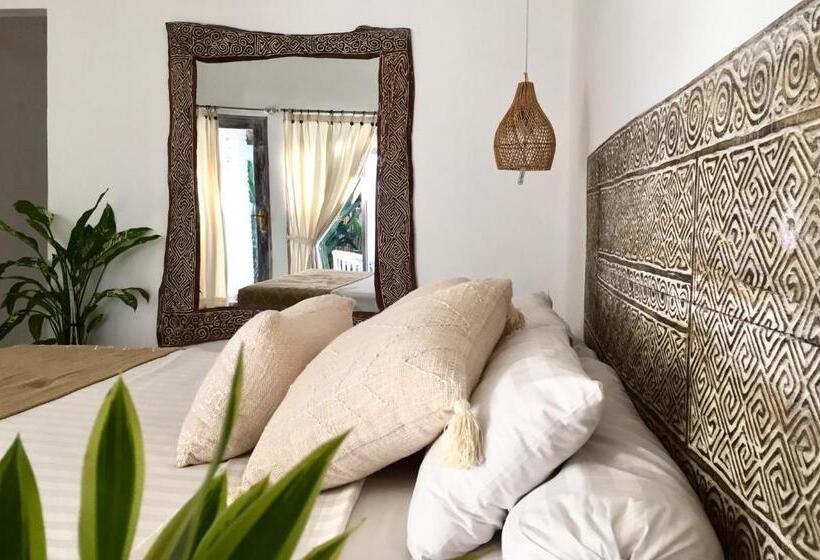 Вилла с 1 спальней и бассейном, Villa Santai Bali