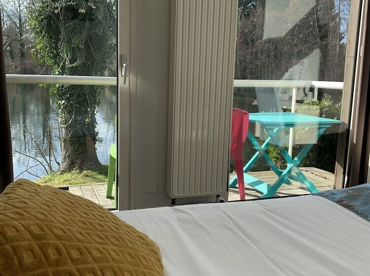 Номер Стандарт, Hôtel De L Ile Du Saussay