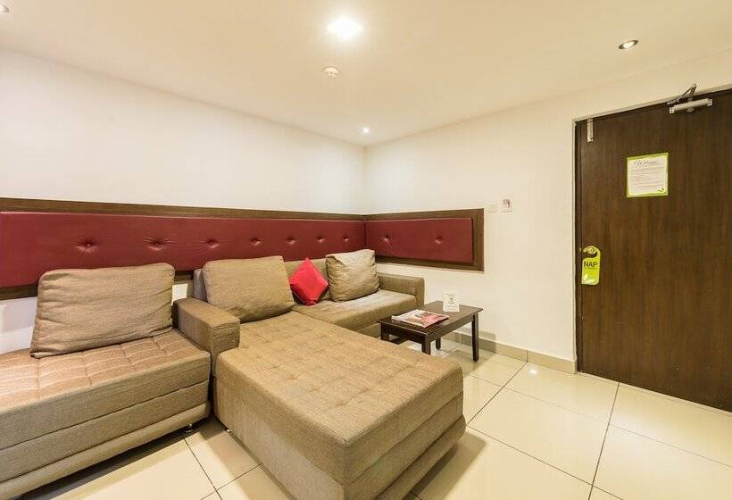 디럭스 룸, Treebo South Avenue, 700 Mts From Promenade Beach