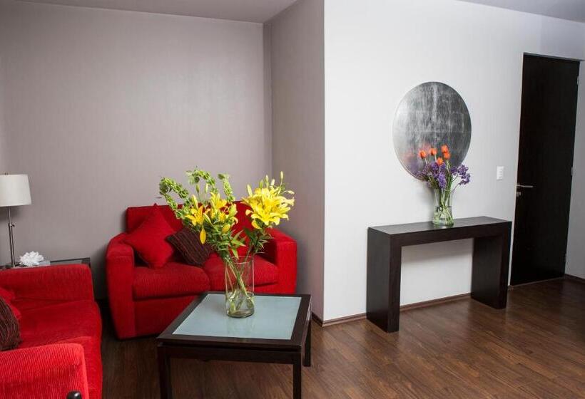 Quarto Estandar, Suites Ganges