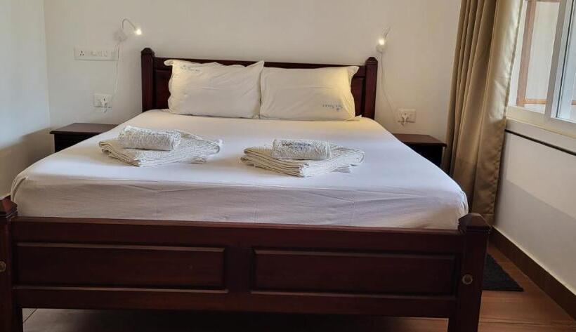 Номер Стандарт Вид на Море с Балконом, Seashore Beach Resort Varkala