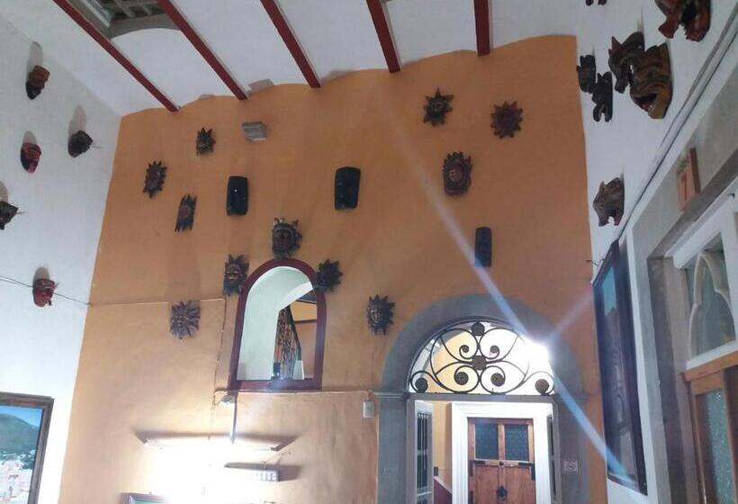 スタンダード４人部屋, Posada De La Condesa