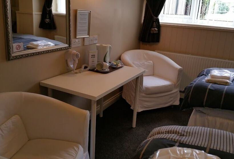 Номер Стандарт, Kingswood Guest House