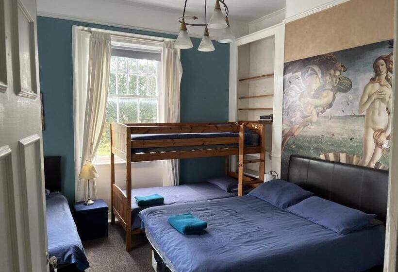 패밀리 룸 가든 전망, Beverley Budget Inn