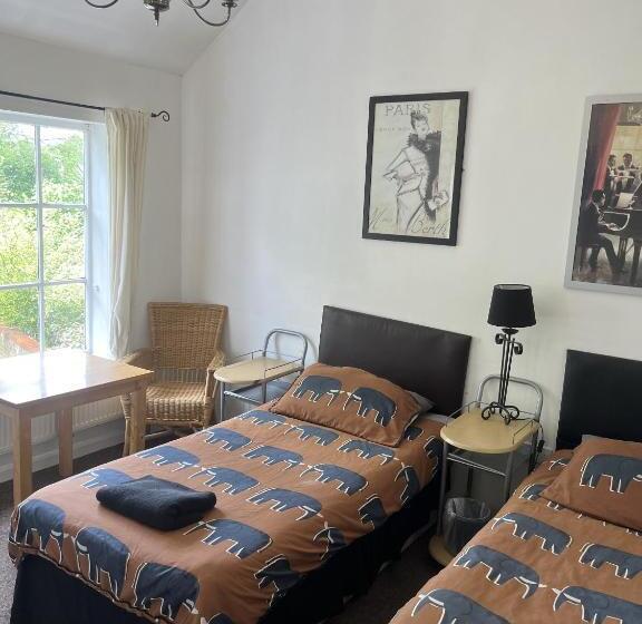 Номер Superior Вид на Сад, Beverley Budget Inn