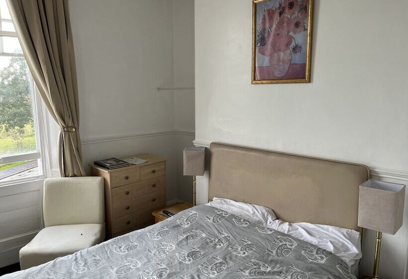 수피리어 룸 가든 전망, Beverley Budget Inn