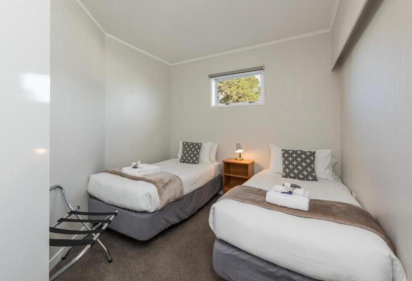 Апартаменты 1 Спальня, Abbey Court Motel