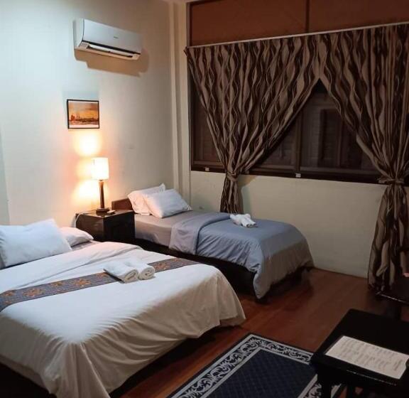 Трехместный Номер Deluxe, Cintra House