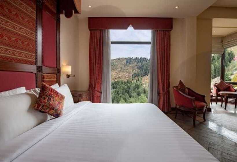 اتاق لوکس, Pearl Continental Hotel Malam Jabba