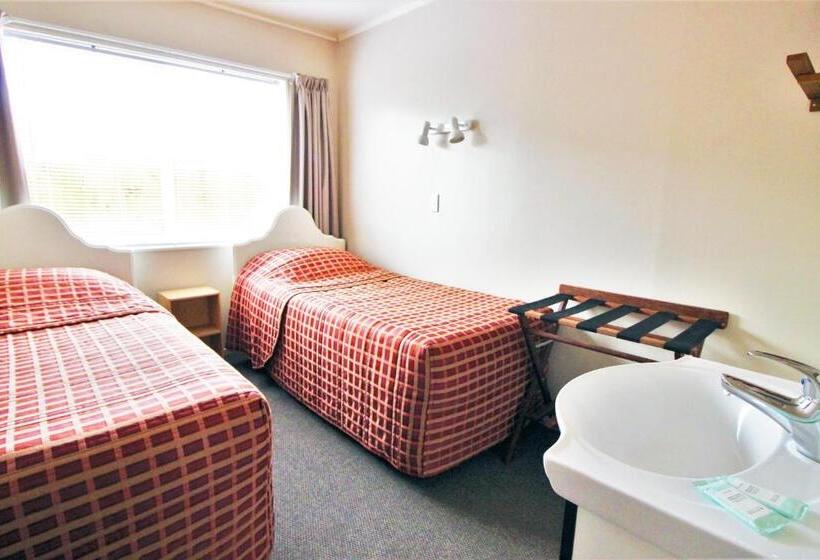 اتاق استاندارد با سرویس بهداشتی مشترک, Seagulls Guesthouse