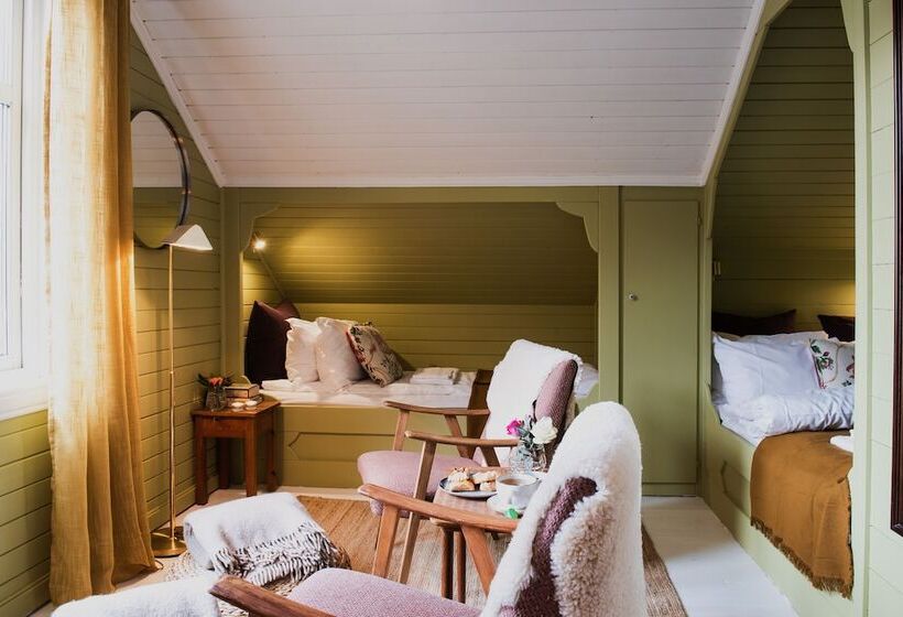 Семейный Номер, Fjærland Fjordstove Hotell   Huseby Hotelldrift As