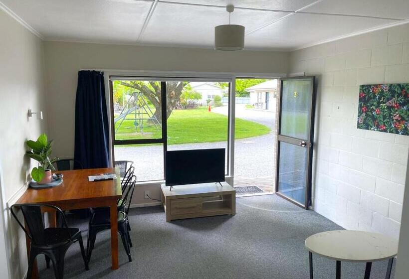 Apartamento 2 Dormitórios, U Studios Masterton