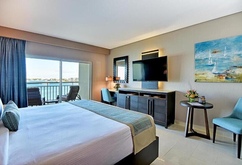 سوییت جونیور, The Villas At Simpson Bay Resort
