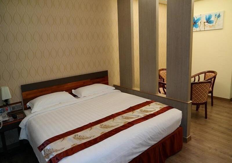 Номер Deluxe Кровать Кинг, Nova Kuching