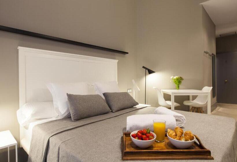 Студия Стандарт, Kare No Apartments By Sitges Group