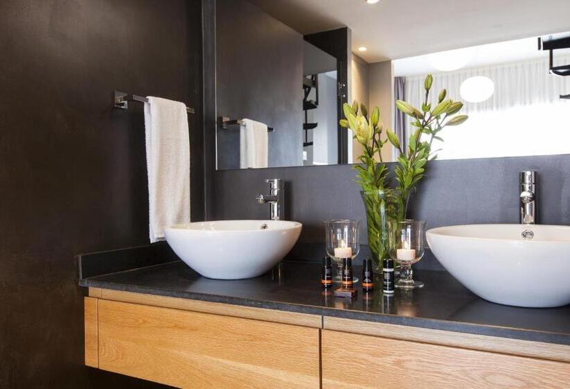 Студия Superior, Kare No Apartments By Sitges Group