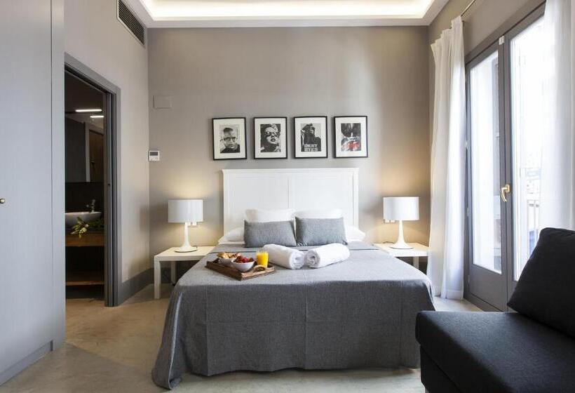 Студио Стандарт с Балконом, Kare No Apartments By Sitges Group