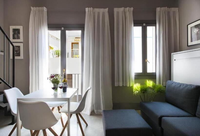 Студия Deluxe, Kare No Apartments By Sitges Group