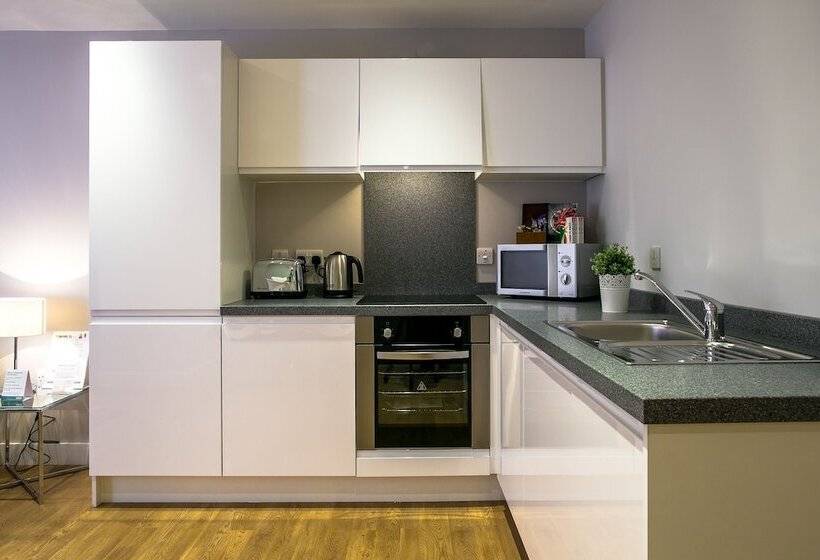 Апартаменты 2 Спальни, Cove Minshull Street