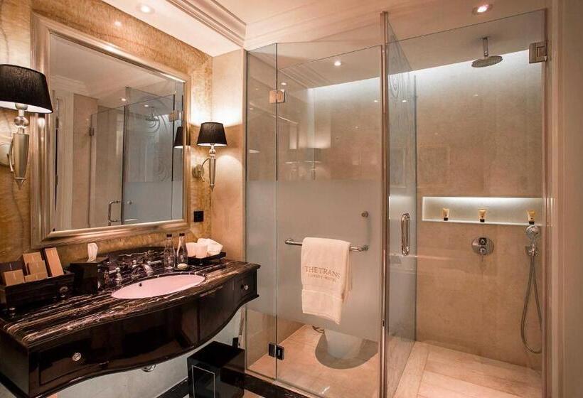 اتاق پرمیوم, The Trans Luxury Hotel Bandung