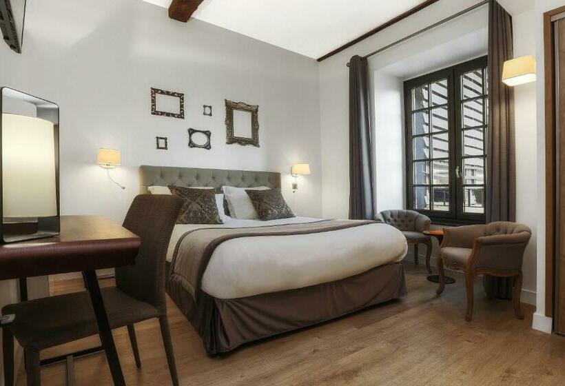 Номер Стандарт, Hôtel Joyet De Maubec