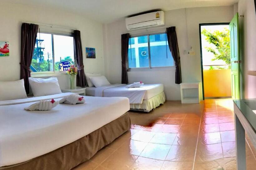 디럭스 패밀리 룸, J.holiday Inn Krabi