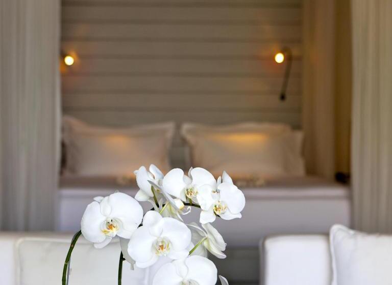 Номер Deluxe Вид на Бассейн, The Lombok Lodge Suites & Private Villas