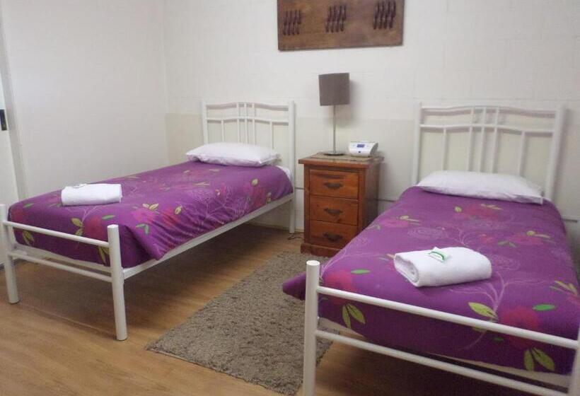Номер Стандарт, Warrego Hotel Motel Cunnamulla