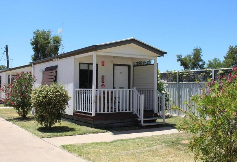 Бунгало Стандарт, Warrego Hotel Motel Cunnamulla