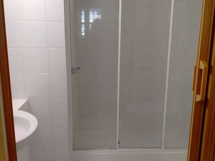 Апартаменты 2 Спальни Боковой Вид на Море, Camargue Beachfront Apartments
