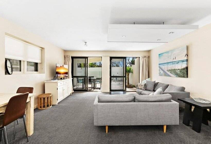 Апартаменты Premium 2 Спальни, Camargue Beachfront Apartments