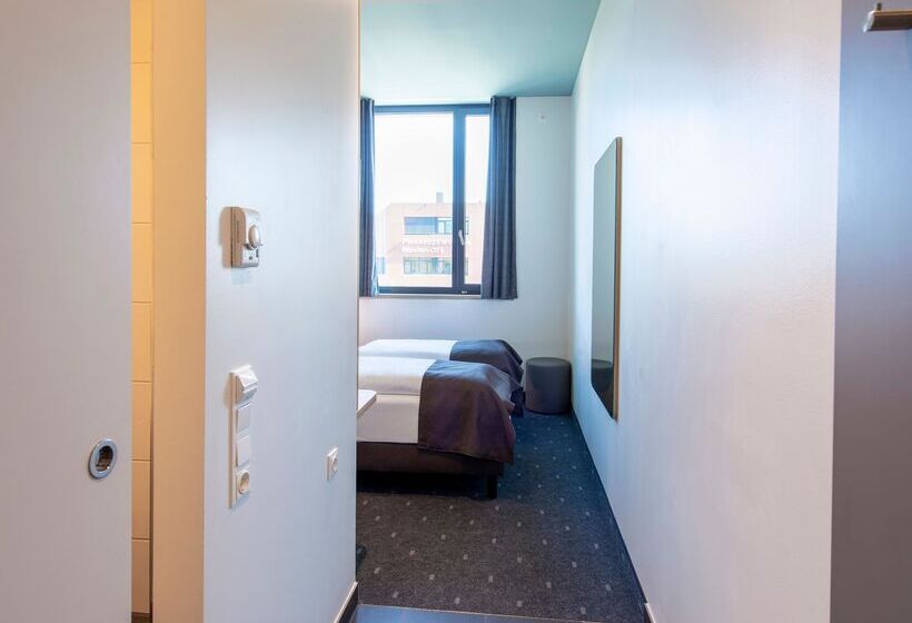 Номер Стандарт, B&b Hotel München Trudering