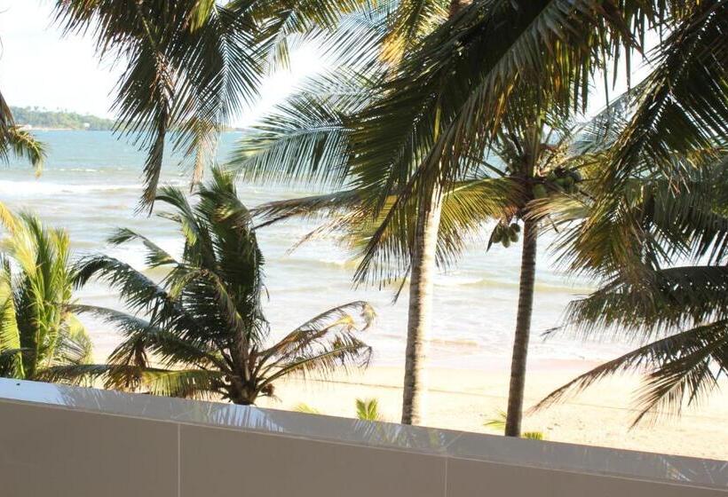 Трехместный Номер Deluxe Вид на Море, Jagabay Resort & Surfing School