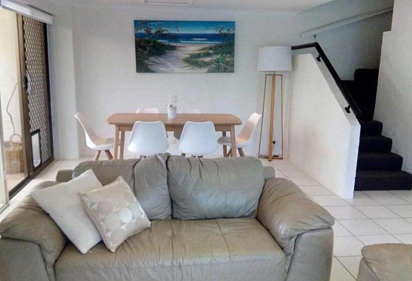 침실 2개 빌라, Le Court Villas