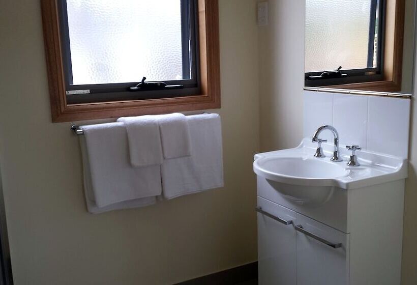 패밀리 스위트, Daylesford Motor Inn Vic Pty Ltd
