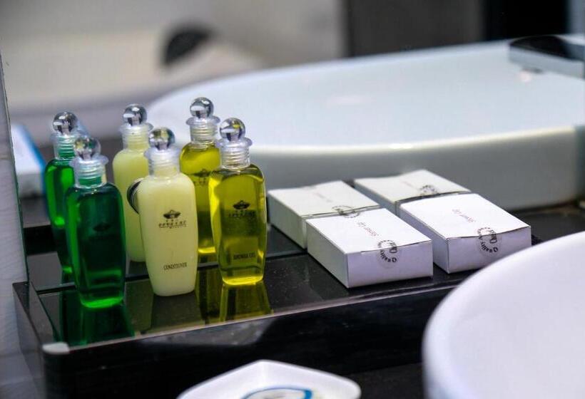 수피리어 룸, The Covanro Airport Hotel   Katunayake