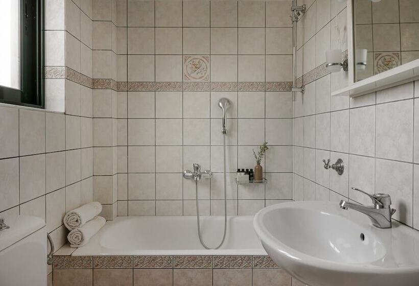 Family Suite, Griffon Kymi Hotel Previously Known As Valledi Village