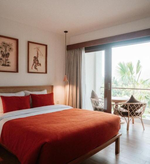 Номер Superior, Porter Hotel   Surf & Yoga Retreat