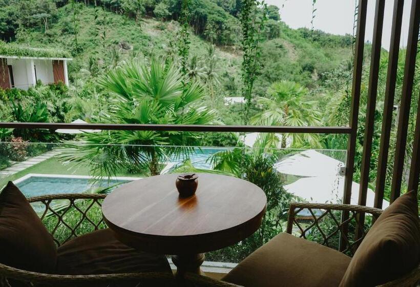 Номер Superior, Porter Hotel   Surf & Yoga Retreat