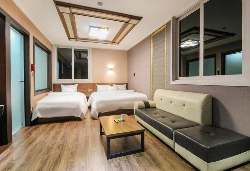 Номер Стандарт, Jinju Hotel Daom