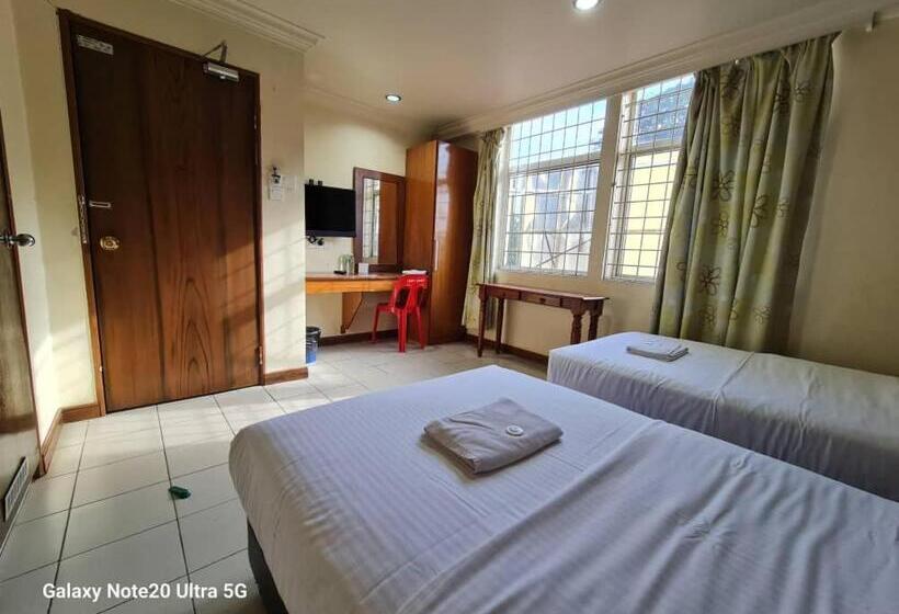 اتاق لوکس, Lady Anne Hotel Sandkan