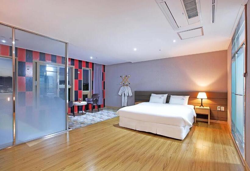 اتاق لوکس, Dome Hotel Geoje